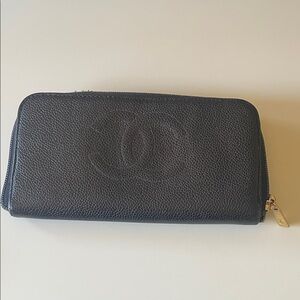 CHANEL Black Pebbled Leather Wallet